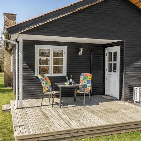 Holiday home 2 Bedroom Gorgeous In