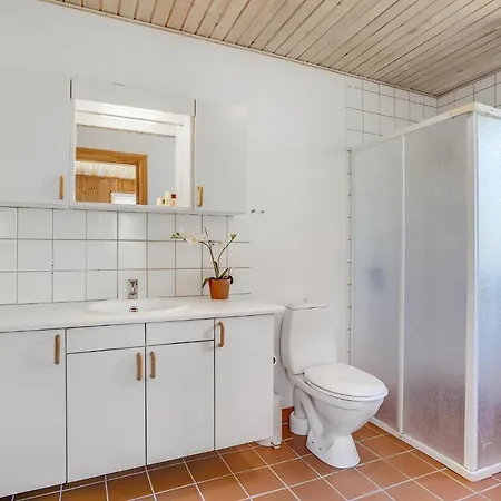 2 Bedroom Gorgeous In