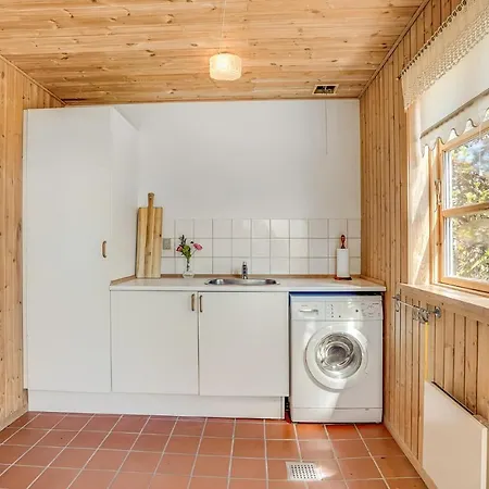 2 Bedroom Gorgeous In * Hals