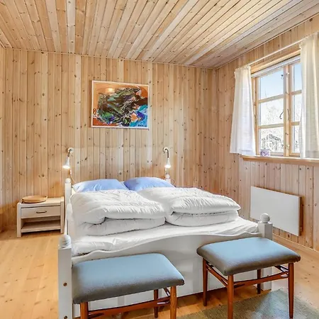 2 Bedroom Gorgeous In Holiday home *